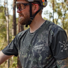 Load image into Gallery viewer, Men&#39;s All Mountain Raptor Jersey | Camo Green
